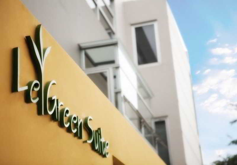 Legreen Suite Pejompongan Jakarta Exteriör bild