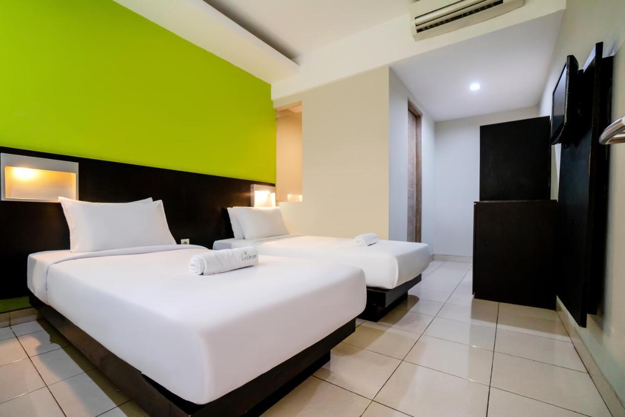 Legreen Suite Pejompongan Jakarta Exteriör bild